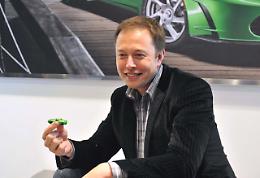 Musk ha comprato Twitter. E dice: «Ora cambia tutto»