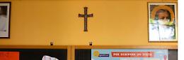Carpi, preside toglie il crocifisso dalle aule. Ma i prof non ci stanno