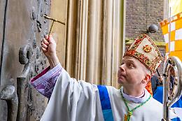 I vescovi norvegesi firmano dichiarazione ecumenica: «Esistono solo due sessi»