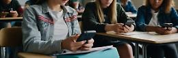 Stretta dell'Australia, vietati i social ai minori di 16 anni