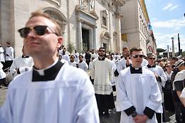 I sacerdoti più giovani? I più favorevoli ad una «morale tradizionale»