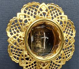 Sindone, possibile prodigio da una reliquia