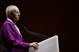 Benedizioni coppie gay, anche la Chiesa anglicana le evita 