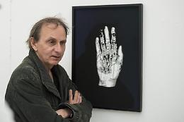 Houellebcq contro l'eutanasia: &laquo;Una perversione delle parole che tradisce l&rsquo;umanit&agrave;&raquo;