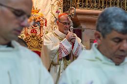 Stop alla messa delle Palme, fermato Pizzaballa: un blocco che fa discutere