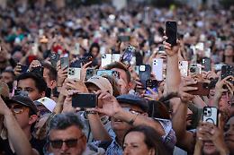 6 milioni di dollari di condanna per Meta e YouTube per la dipendenza dai social media