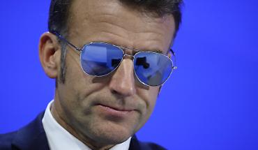 Il Senato francese con un colpo di scena seppellisce il suicidio assistito