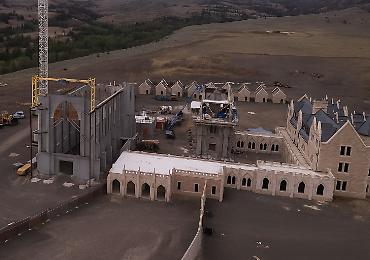 I Carmelitani costruiscono un monastero nelle Montagne Rocciose I Carmelitani costruiscono un monastero nelle Montagne Rocciose