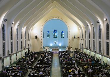 Hong Kong, ondata di conversioni. A Pasqua 2.500 battesimi