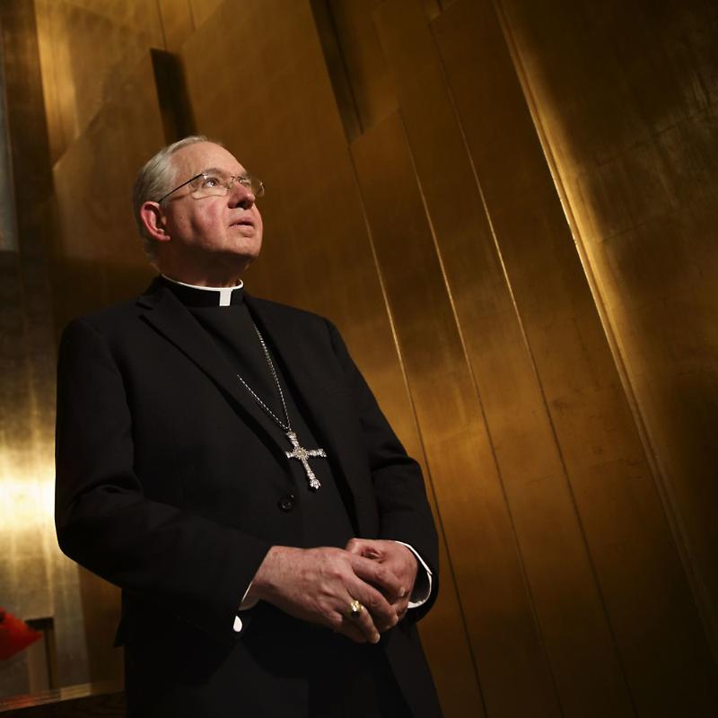 Arcivescovo Gomez(1000X1000)