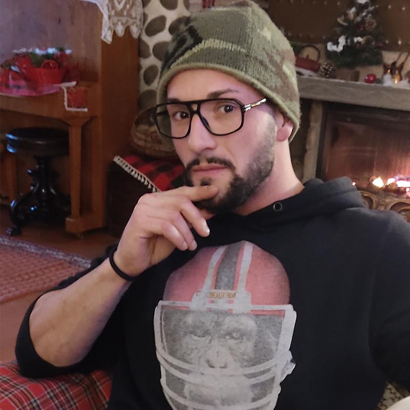 Alessandro_pag IX_dossier(1000X1000)_1