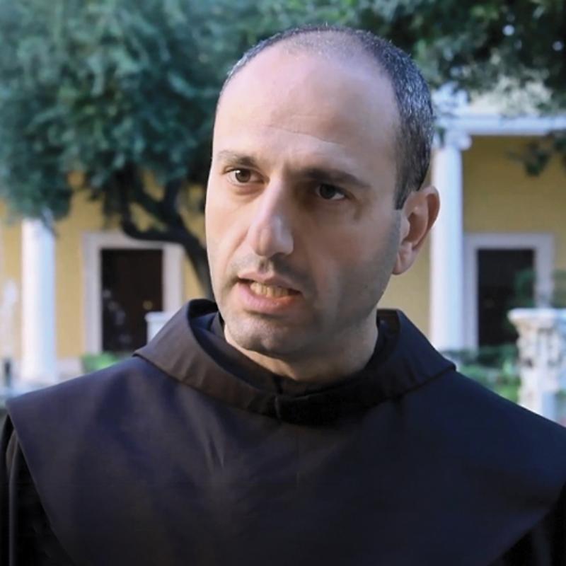 IMG pag 27 padre Bahjat Elia Karakach (500X500)