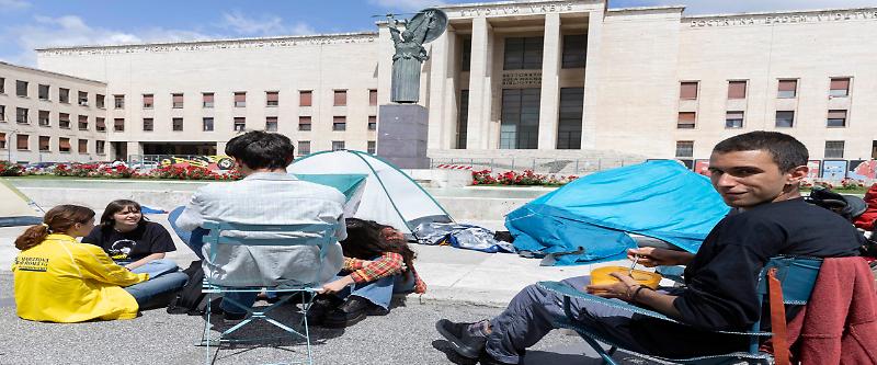 PROTESTA STUDENTI CARO AFFITTI ALLA SAPIENZA