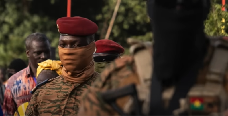 screenshot canale youtube hoje no mundo militar