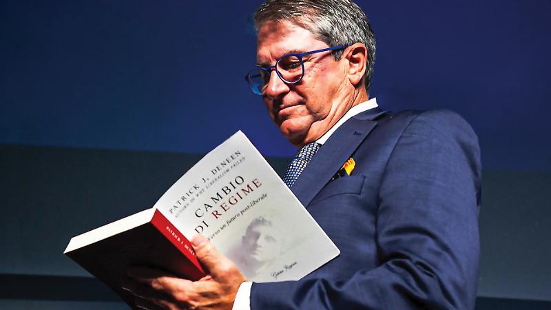 Deneen: &laquo;Ecco perch&eacute; il liberalismo ha fallito&raquo;