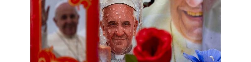 Papa condizioni «stabili». Diffuso un audio messaggio con la voce sofferente di Francesco