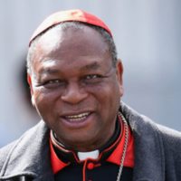 Cardinale Onaiyekan: l’Eucaristia non dovrebbe essere ricevuta indegnamente