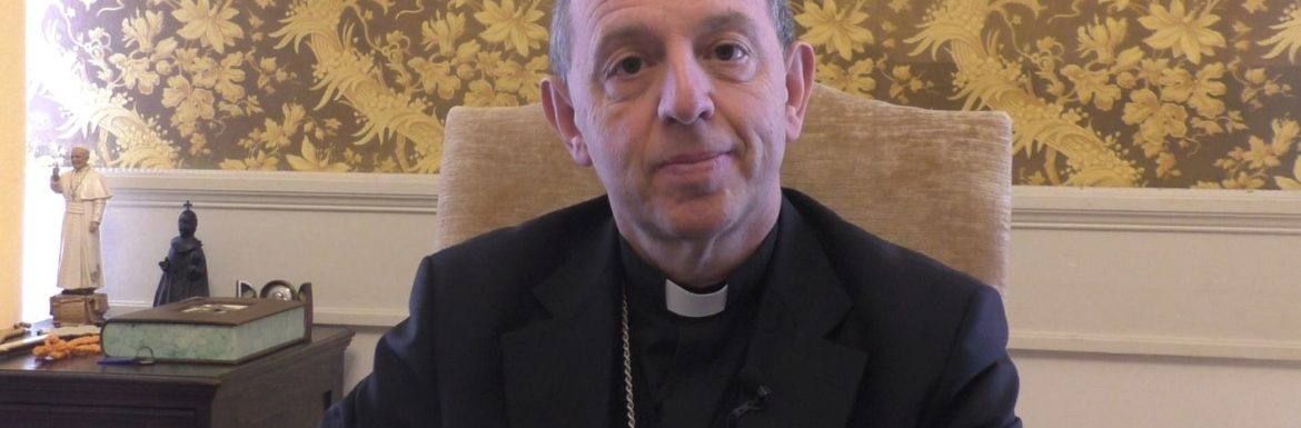 DDL Zan, Monsignor Suetta: «Nessuna ingerenza, il testo va fermato»