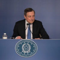 Referendum droga e fine vita, la finta neutralità del governo Draghi