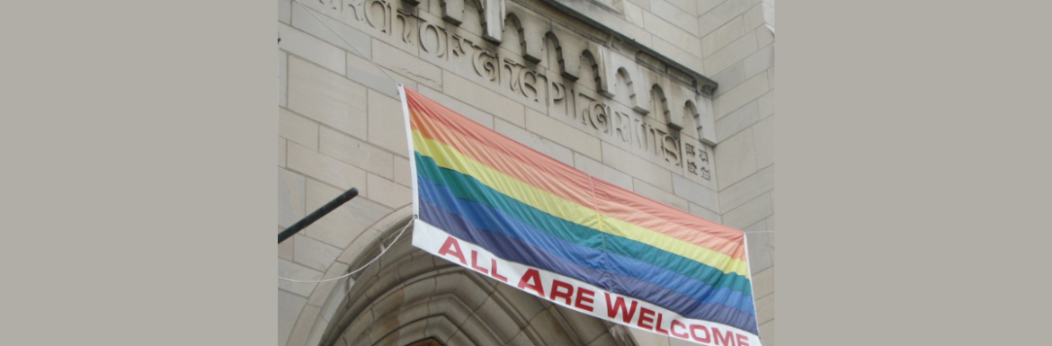 «La Chiesa belga che apre a coppie gay ridotta a “farmacia dei buon sentimenti”»