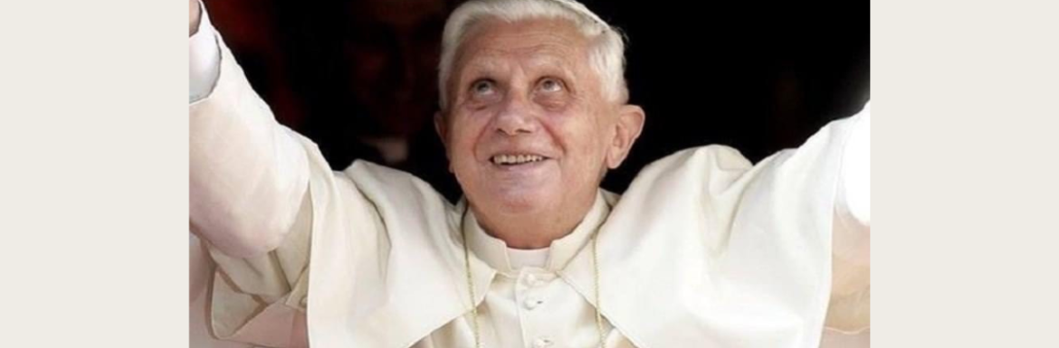 Benedetto XVI, un vescovo ne autorizza la preghiera per devozione privata