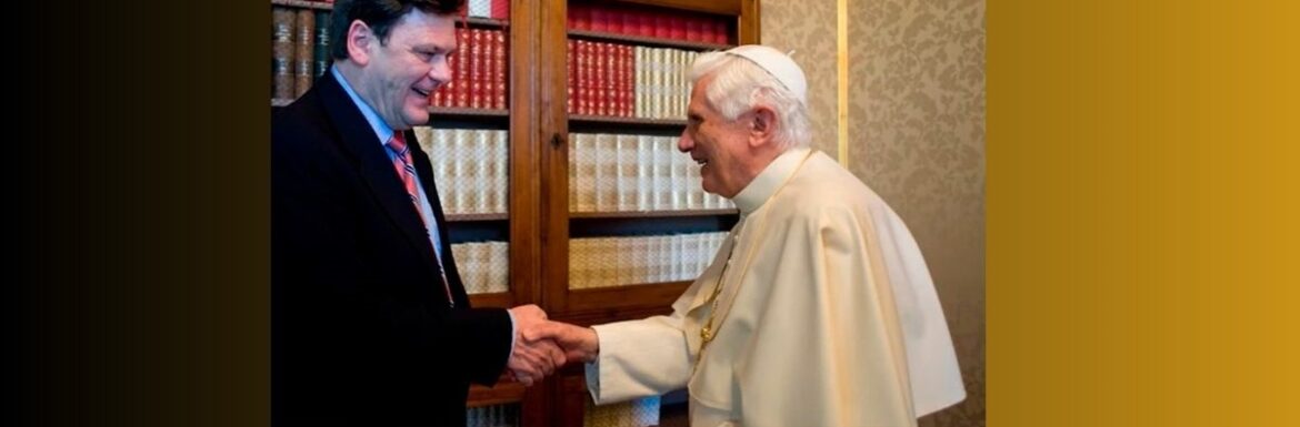 Seewald: «Ratzinger i teologi ostili non li snobbava, li incontrava di persona»