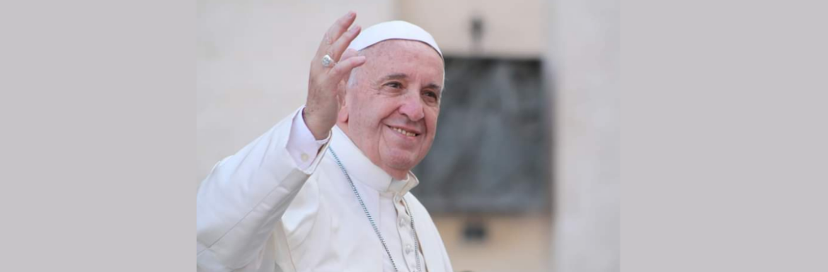 Papa: «Sbagliato esportare la democrazia»