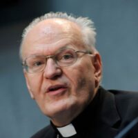 Erdö: «Il cristianesimo non è una strada di convenienza»