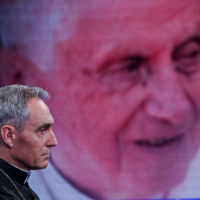 «Ratzinger voleva una teologia del sacerdozio per resistere alla modernità»